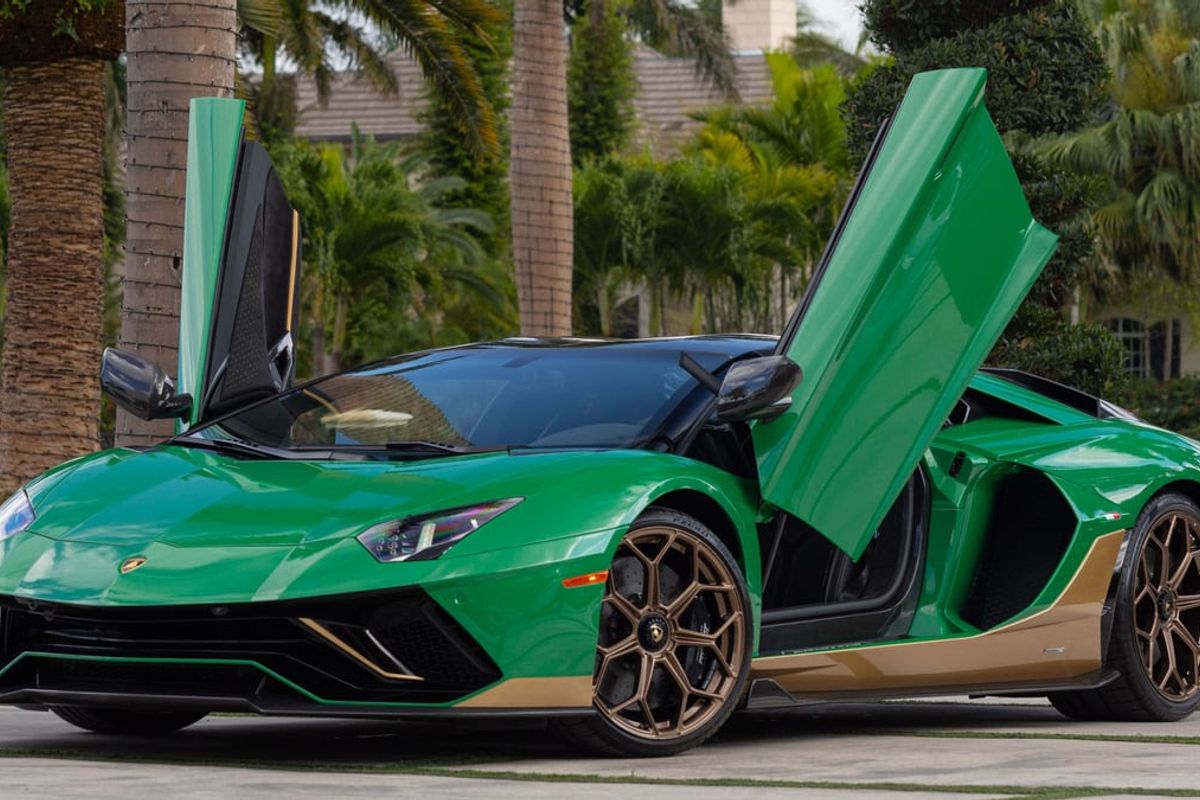 Lamborghini Aventador LP 780-4 Ultimae Roadster @ Mecum Indy