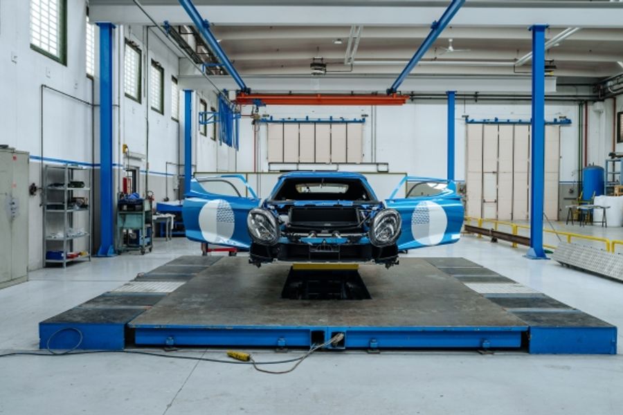 AGTZ Twin Tail makes its global static debut on the shores of Lake Como