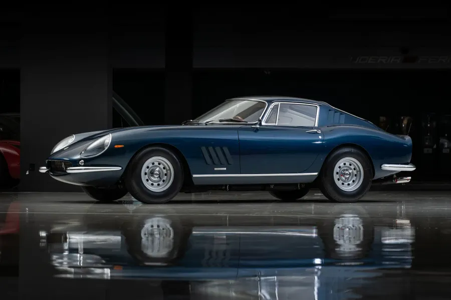 Ferrari 275 GTB/4 by Scaglietti @ RM Sotheby's DARE TO DREAM Auction