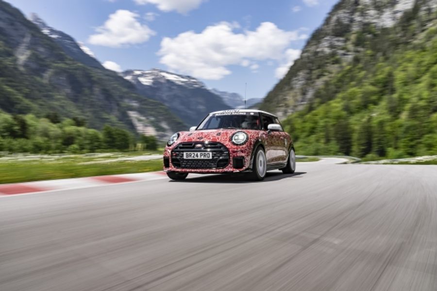 New MINI John Cooper Works to debut at 24 Hours of Nürburgring 