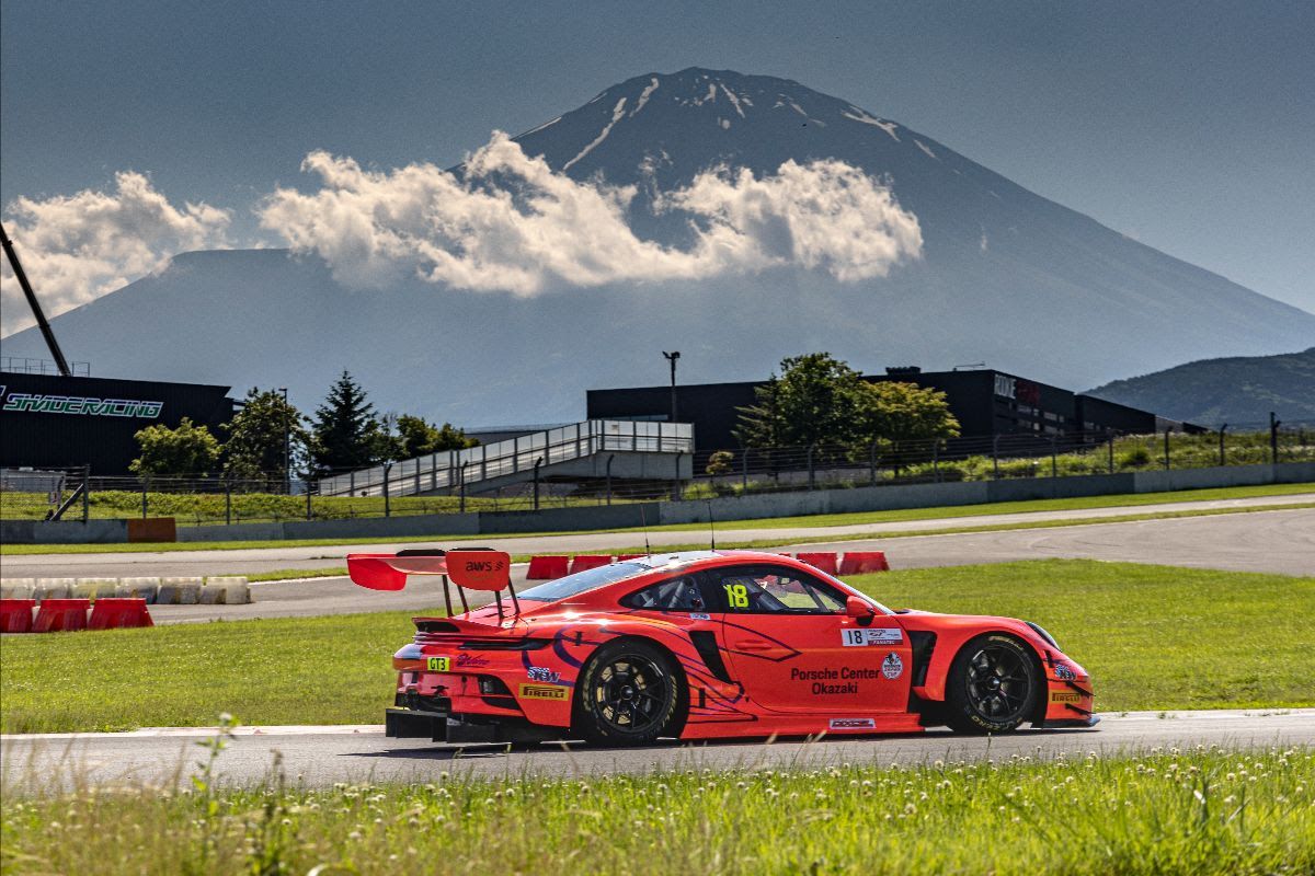 13 Porsche entries head to Fuji for GT World Challenge Asia