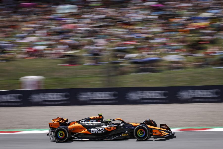 Lando Norris beats Max Verstappen to Spanish Grand Prix pole by 0.02s
