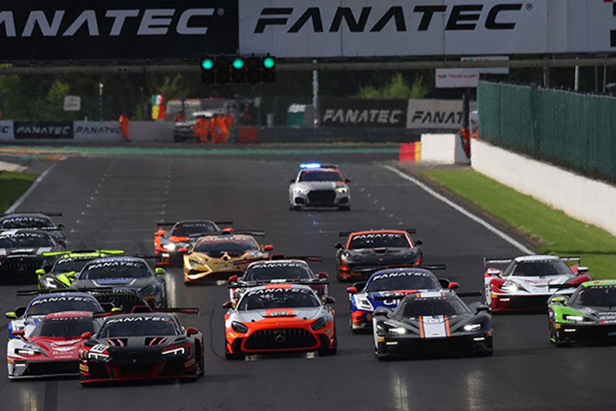 Title battles intensify in Fanatec GT2 Europe
