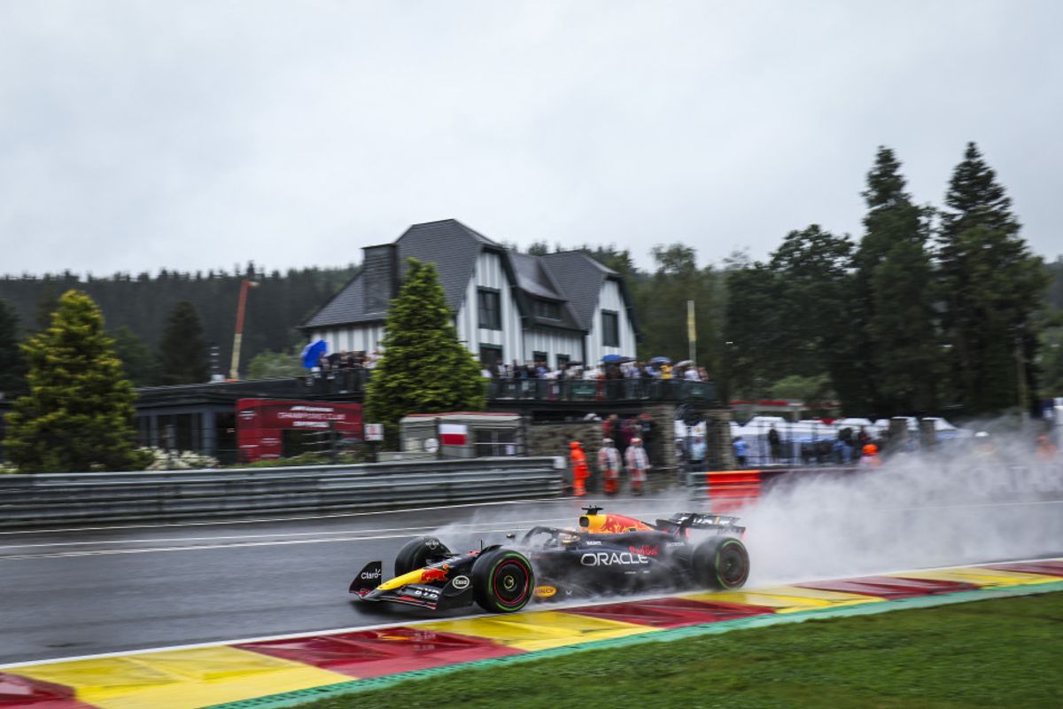 Verstappen dominates damp Spa qualifying butLeclerc inherits pole