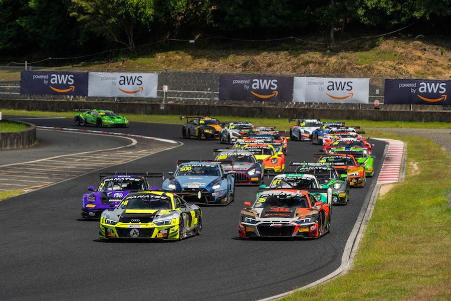 Nandy and Yu win GT World Challenge Asia Okayama thriller
