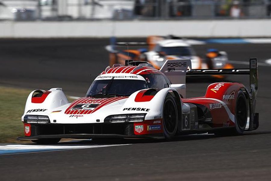 Porsche Back on Top in Battle of the Bricks Indianapolis Practice