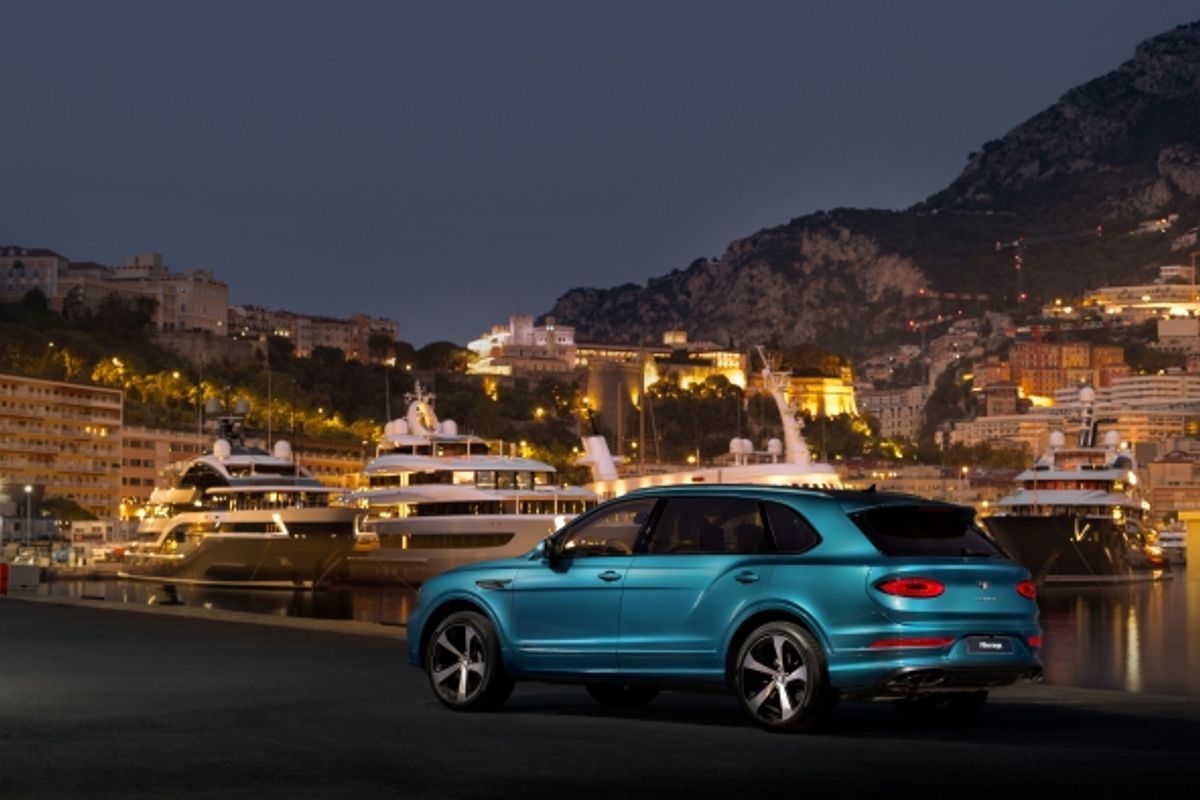 Bentley introduces the Bentayga EWB Azure Riviera Collection