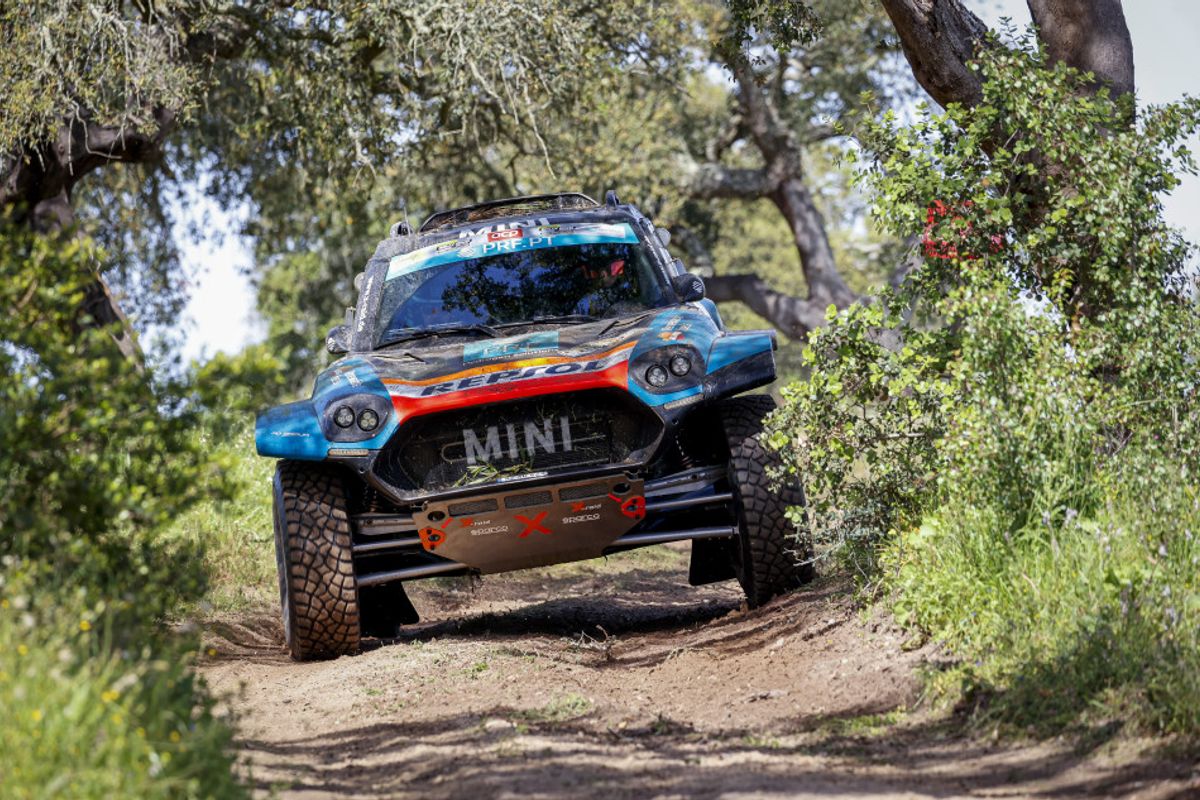 W2RC: Dacia & X-Raid Mini debut new cars at season conclusion in Morocco