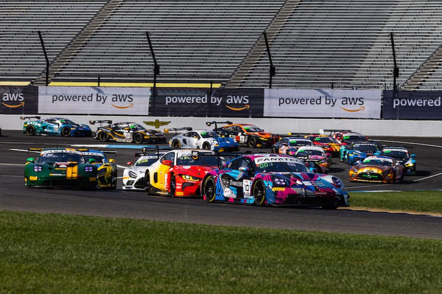 Weerts wins Indy 8 Hour to clinch IGTC drivers' title