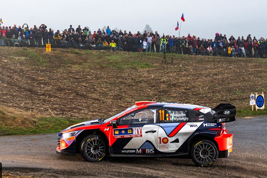 Neuville’s WRC title celebrations on hold 