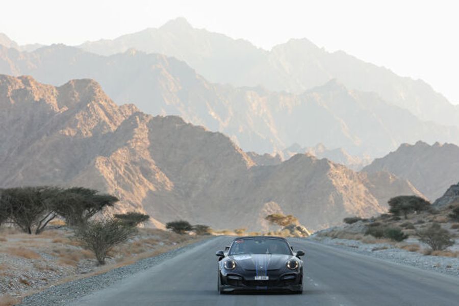 Hotz-Mozzi win the 1000 Miglia Experience UAE 2024