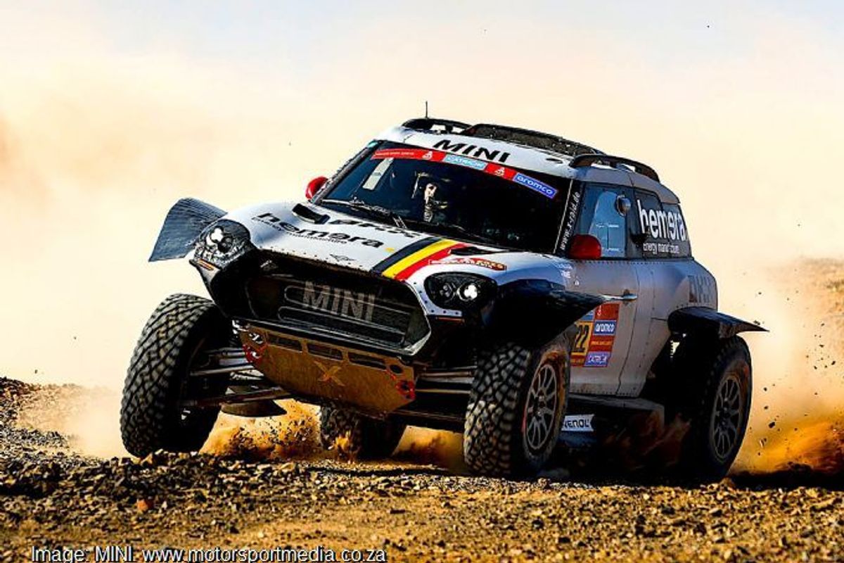 Lategan keeps his Dakar lead as Mini takes a memorable 1-2