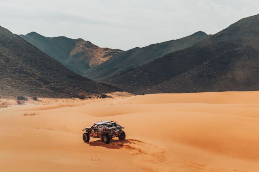 Dakar Rally delight for The Dacia Sandriders