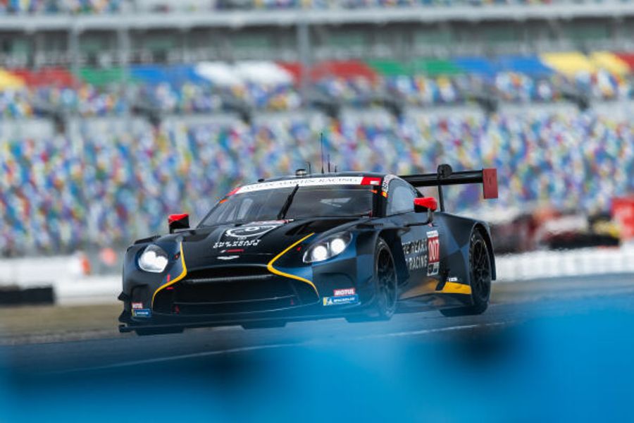 Aston Martin targets Daytona 24hr victory