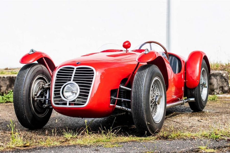 Aguttes Auction House's Classic Cars @ Retromobile Paris