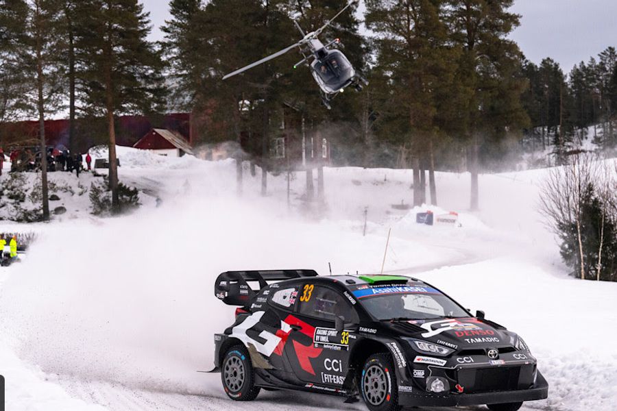 Evans on top of fierce Rally Sweden battle after dramatic Friday