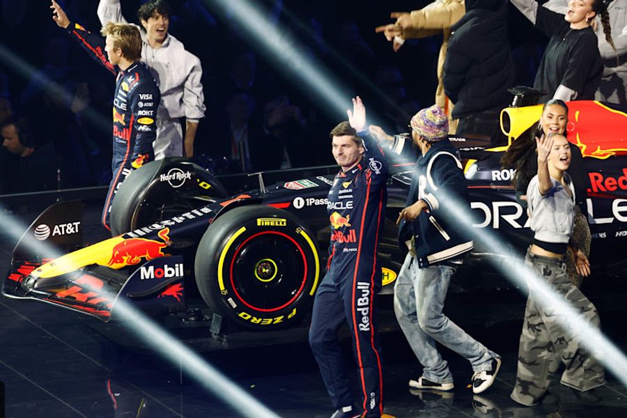 Red Bull Racing & Visa Cash App Racing Bulls unveil new F1 liveries