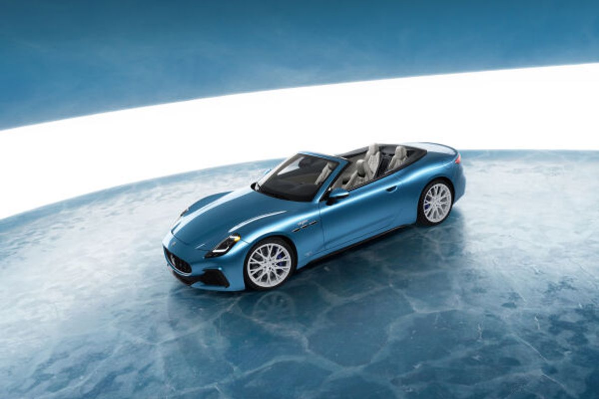 Maserati completes GranCabrio range at The I.C.E. St. Moritz