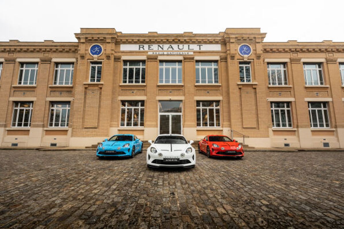 Alpine celebrates 70th anniversary: limited edition A110 R 70 & A110 range revamp