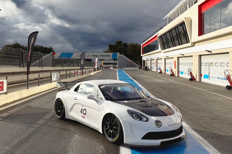 Alpine reveals the A110 GT4+