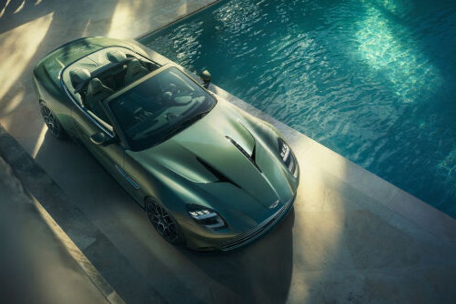 Aston Martin launches the Aston Martin Vanquish Volante
