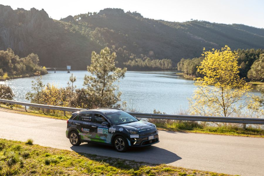 Guerrini and Prusak Claim Victory at the Oeiras Eco Rally – Portugal