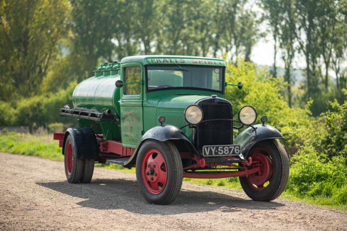 Stellar selection @ Hampson's Bolesworth sale on 'Star Wars Day'