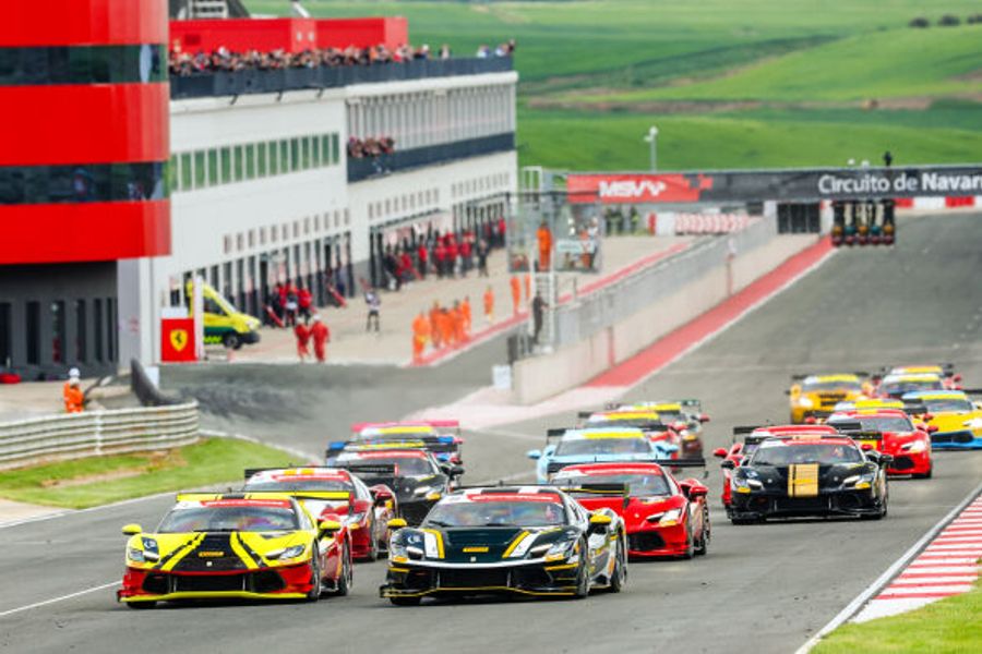 Ferrari Challenge UK Trofeo Pirelli kicks off in Navarra