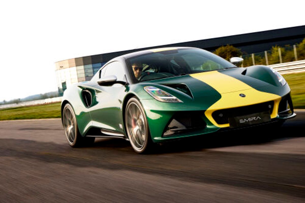 Lotus honours legendary Jim Clark with exclusive Emira Clark Edition