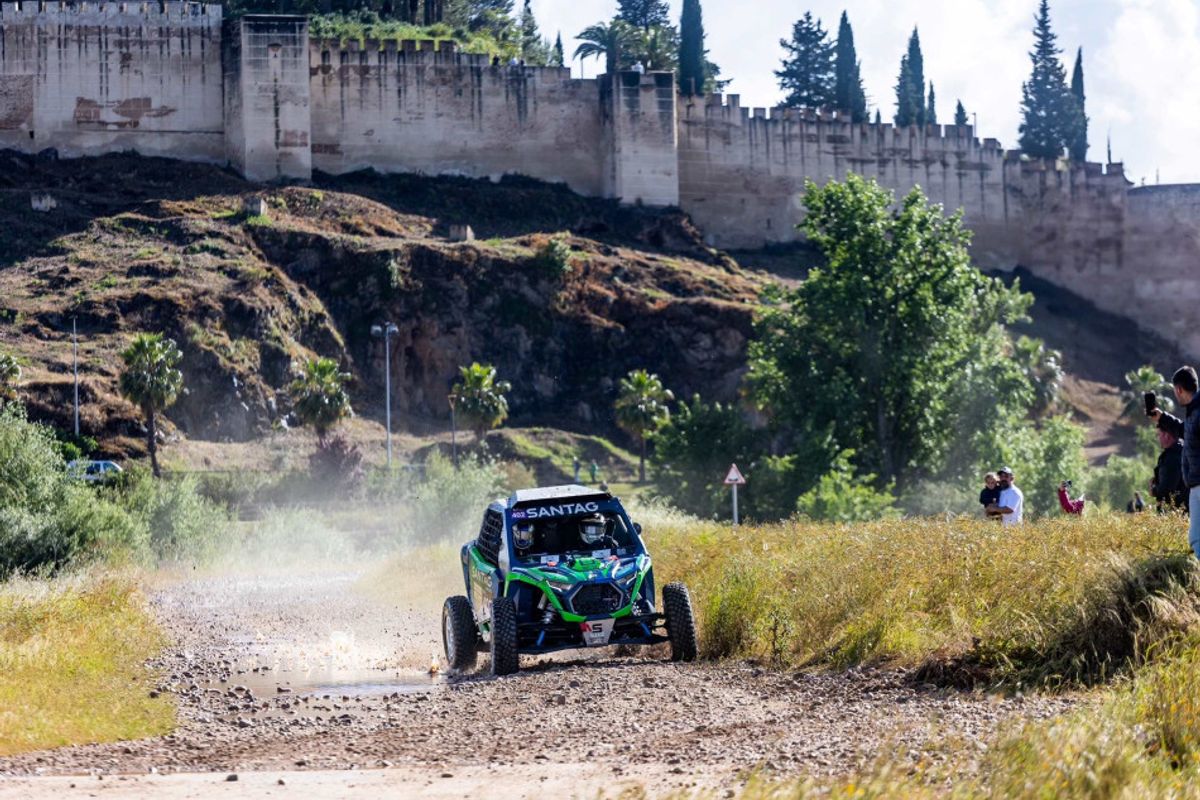 Ferreira & Palmeiro start title defence with Baja TT Dehesa Extremadura win