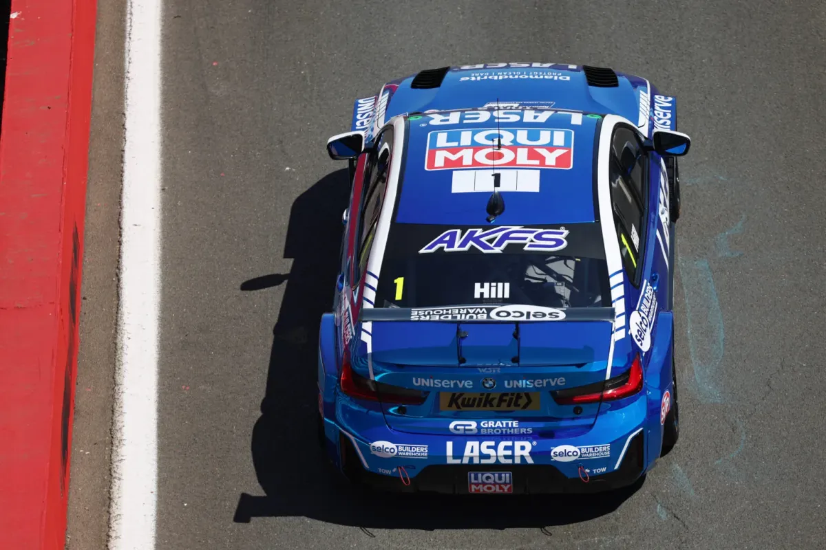 Champion Jake Hill tops record breaking BTCC qualifying at Brands Hatch