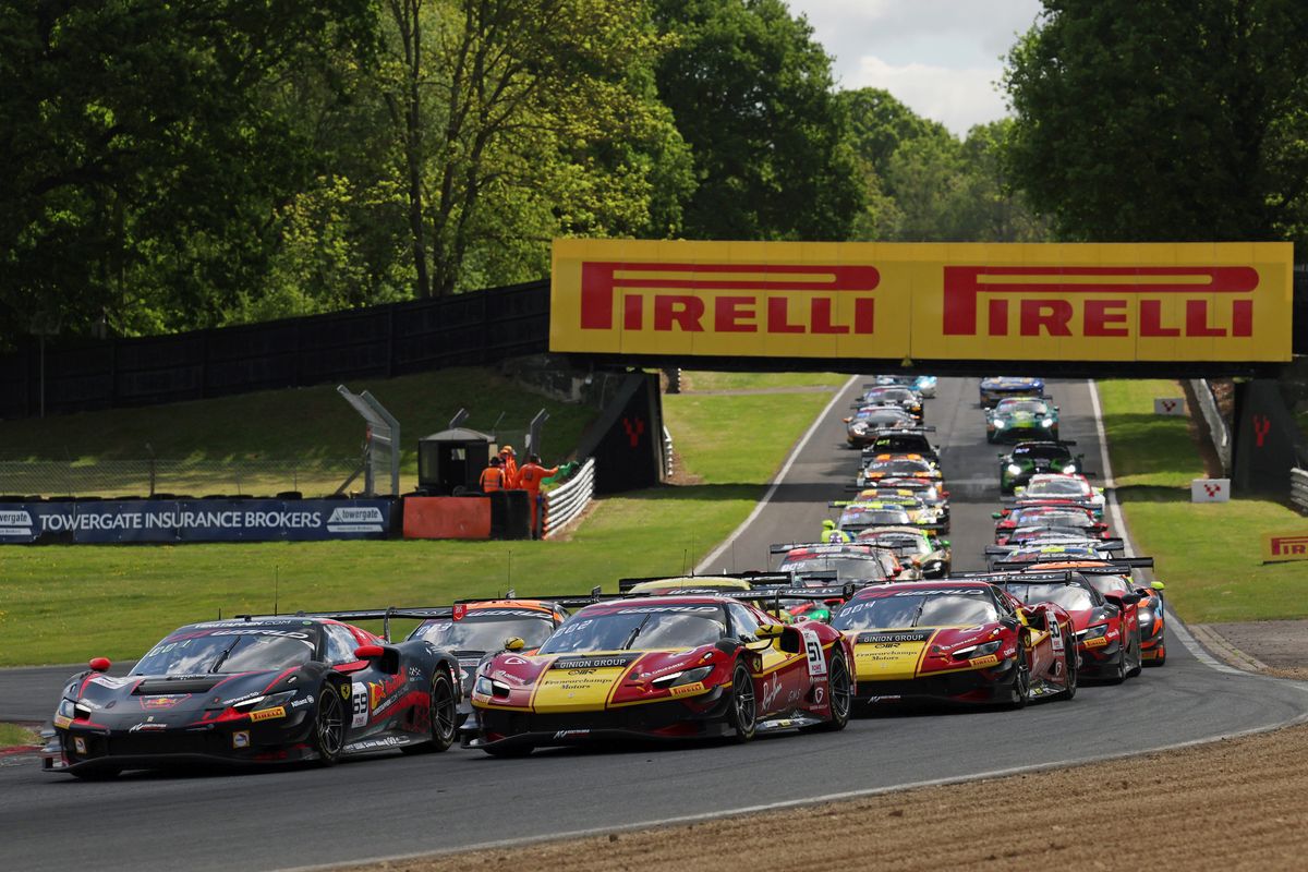 GT World Sprint Cup season shifts up a gear as 41-car field heads to Zandvoort