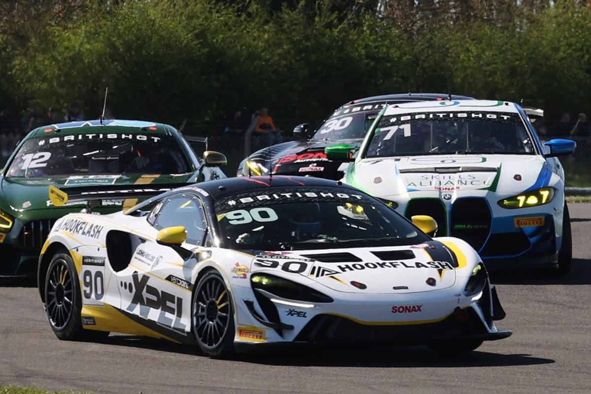 British GT contenders head to Oulton for Bank Holiday