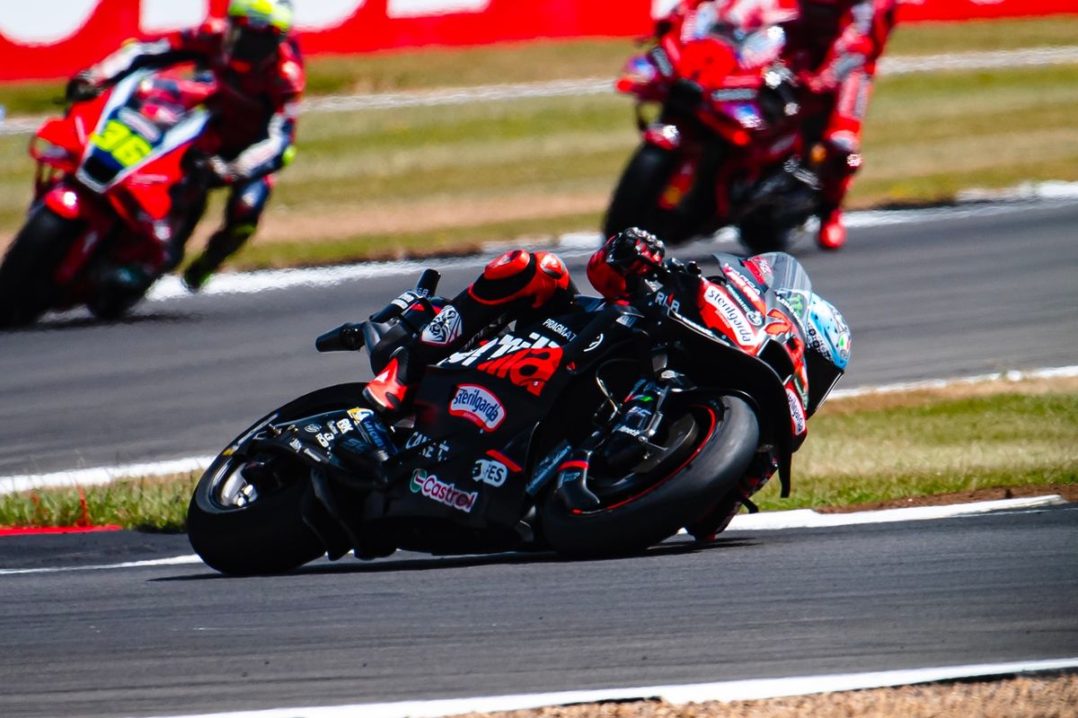 Bezzecchi wins British MotoGP for Aprilia at Silverstone