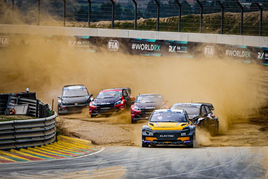 Red hot return for World RX as top three tied on points after day one in Portugal