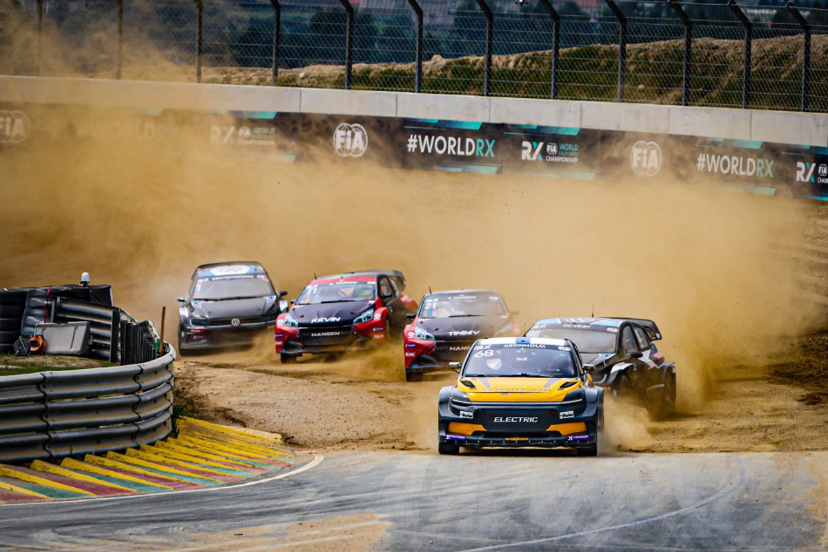 Red hot return for World RX as top three tied on points after day one in Portugal