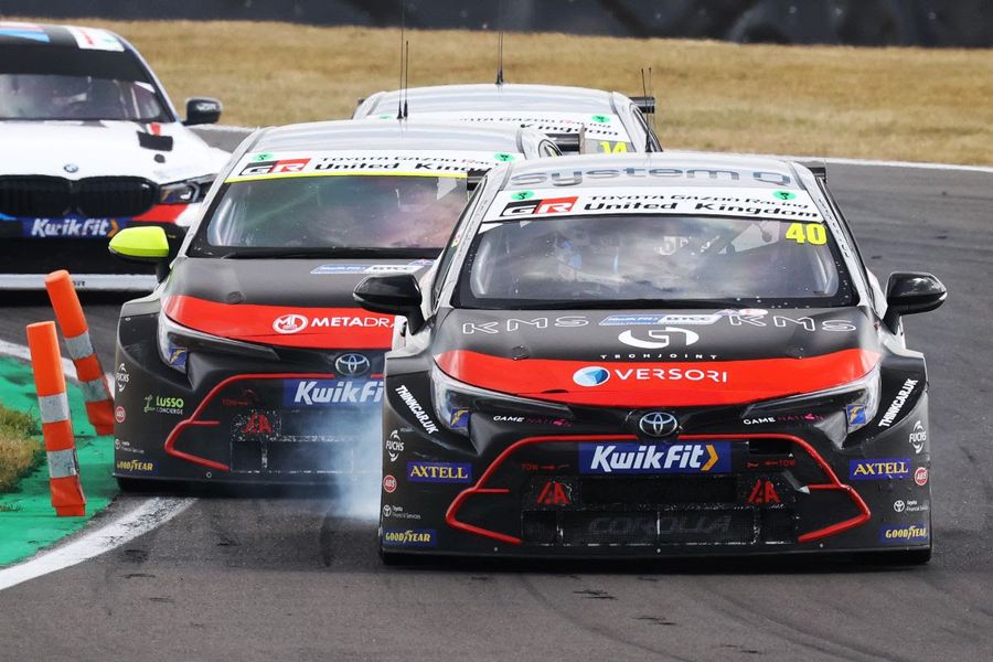 TOYOTA GAZOO Racing fired-up for flat-out Thruxton BTCC thrills this weekend