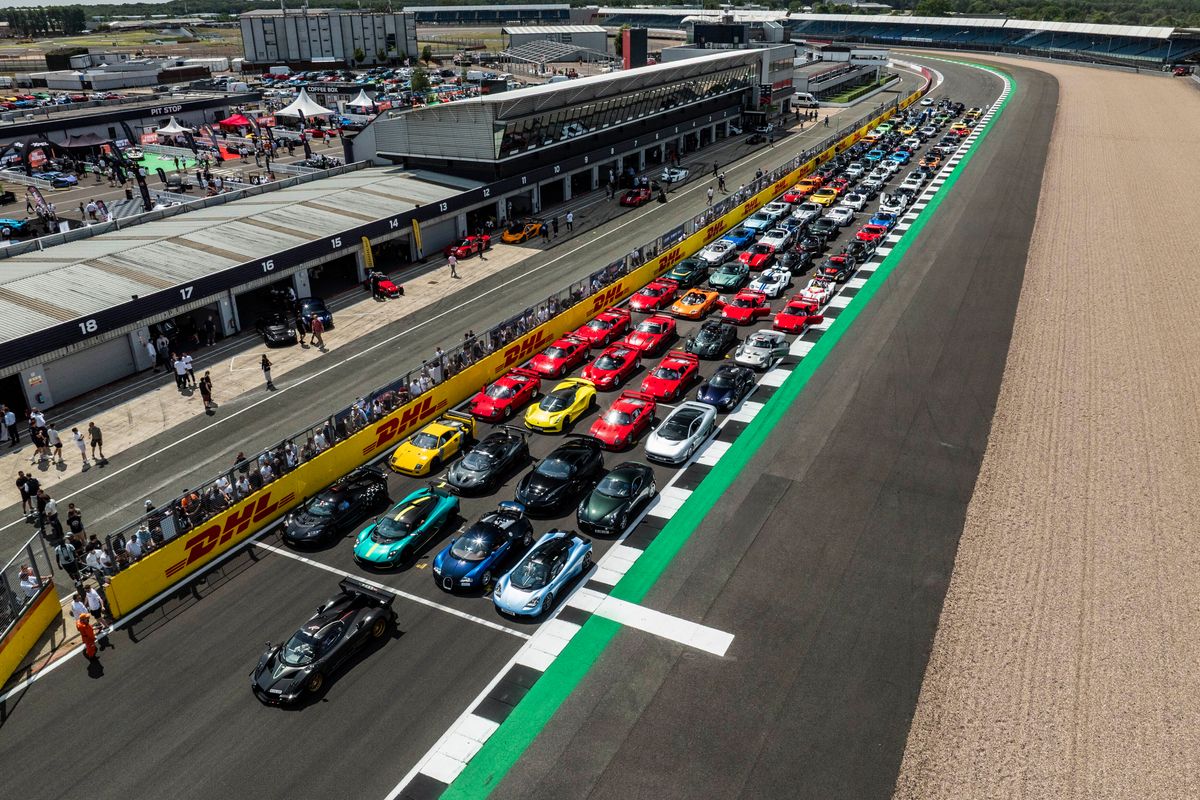 Supercar Driver’s Secret Meet makes history at Silverstone