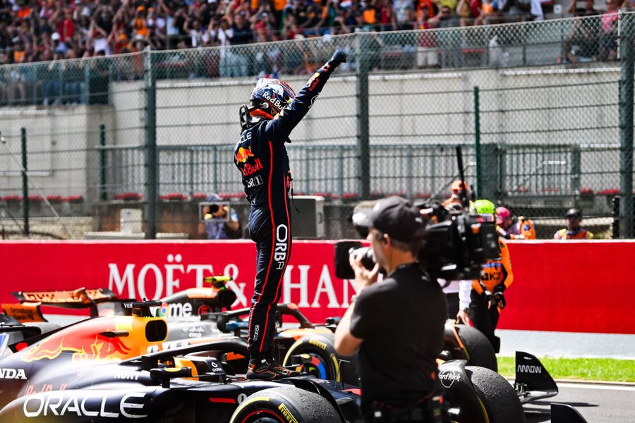  Verstappen Sprints to Belgian win ahead of the McLarens