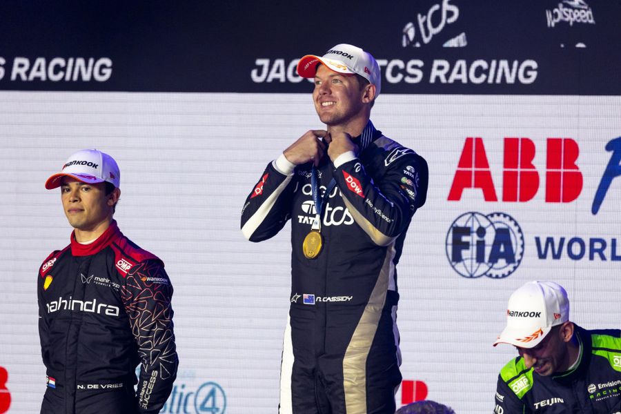 Nick Cassidy & Jaguar complete a double triumph in London E-Prix