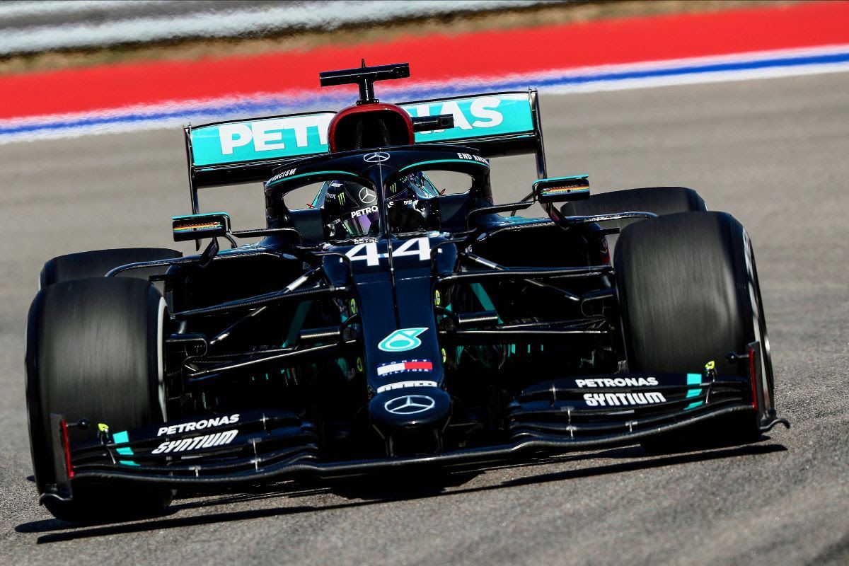 Silver Arrows set the shine at Silverstone Festival