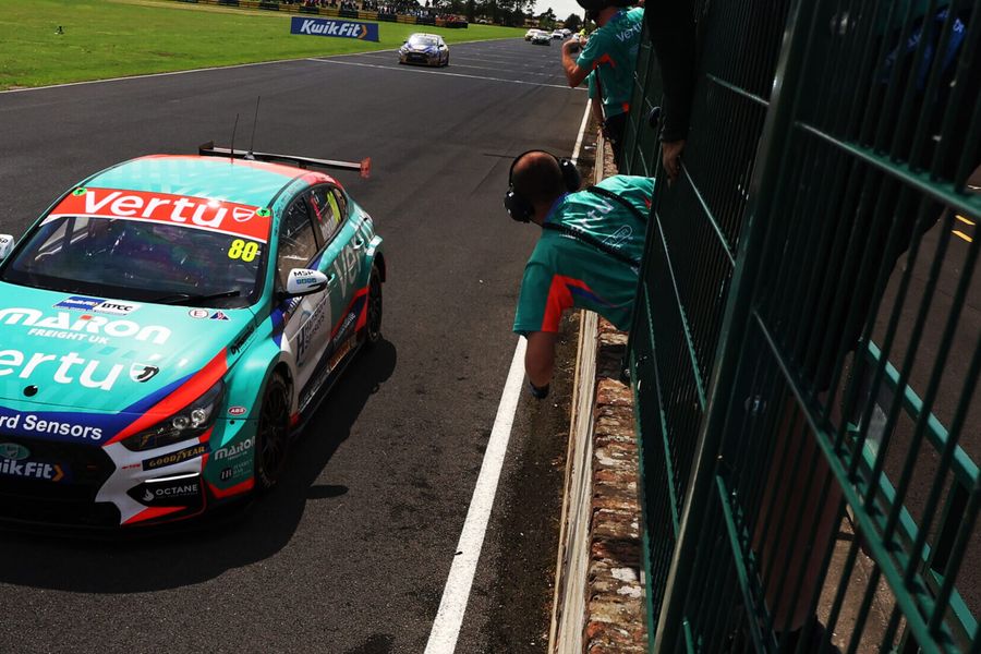 Ingram leads BTCC championship after Croft race one win