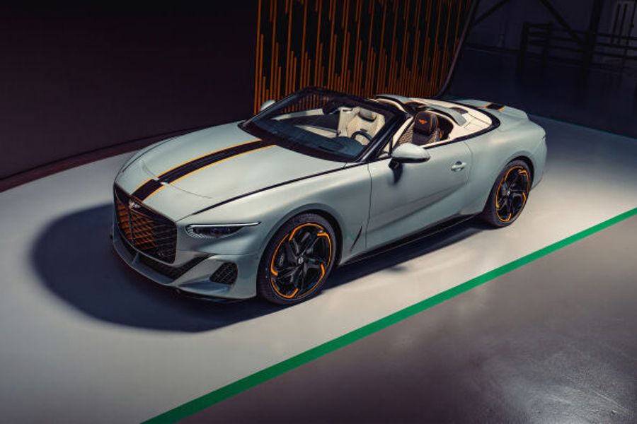 One plus One: First Batur Convertible produced by Mulliner