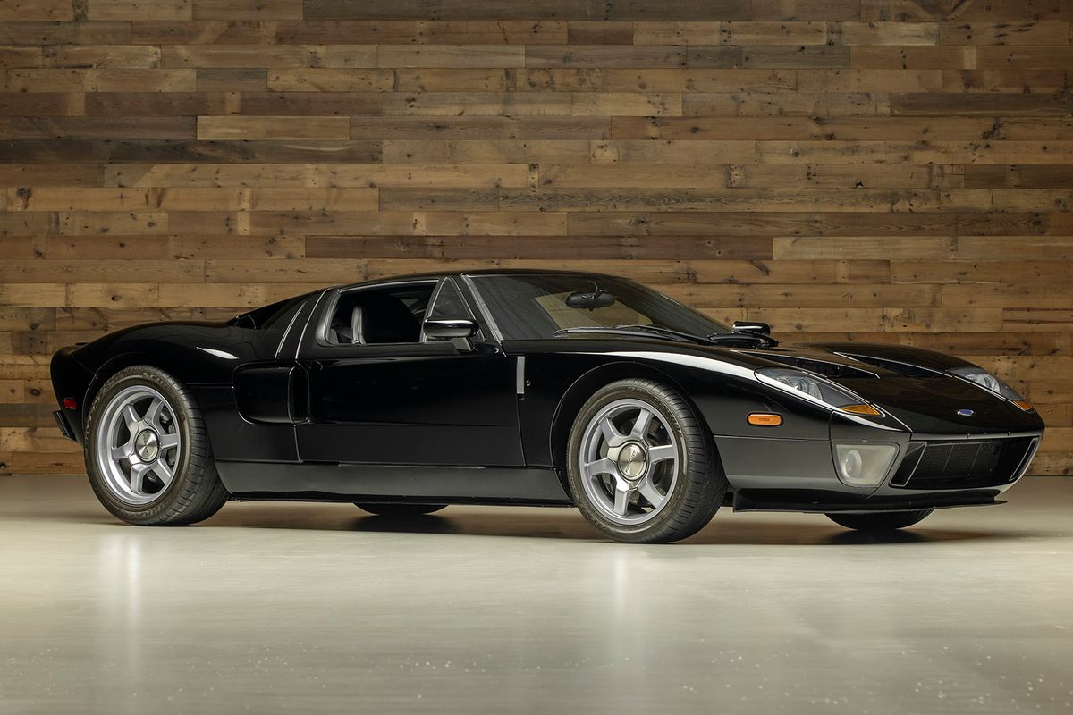  2004 Ford GT Prototype CP4/007 @ Worldwide Auctioneers, video