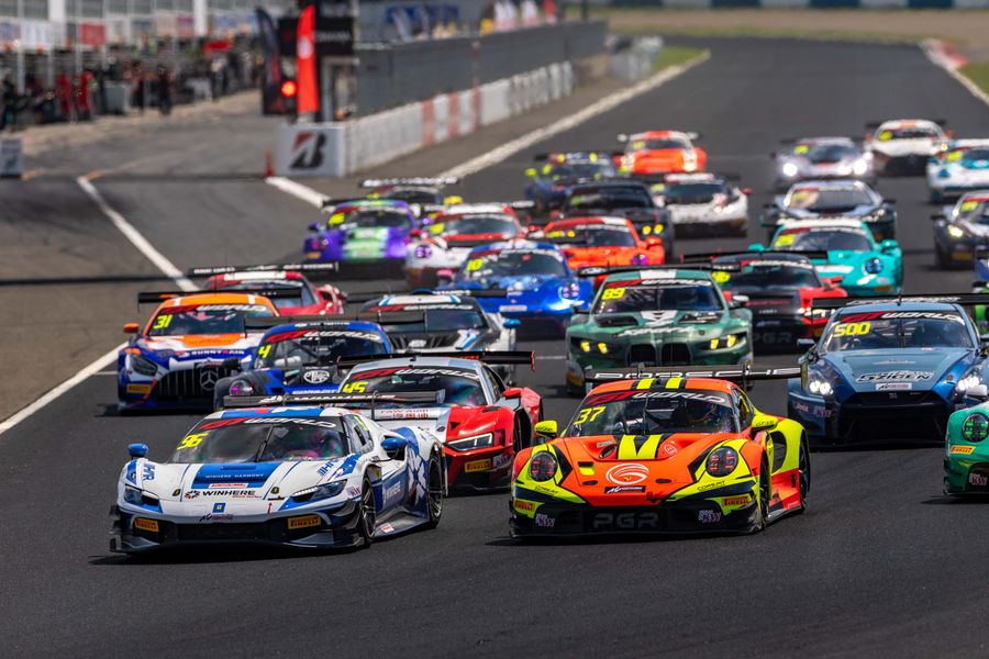 GT World Challenge Asia Okayama Race 1: Harmony’s Deng and Luo score maiden victories