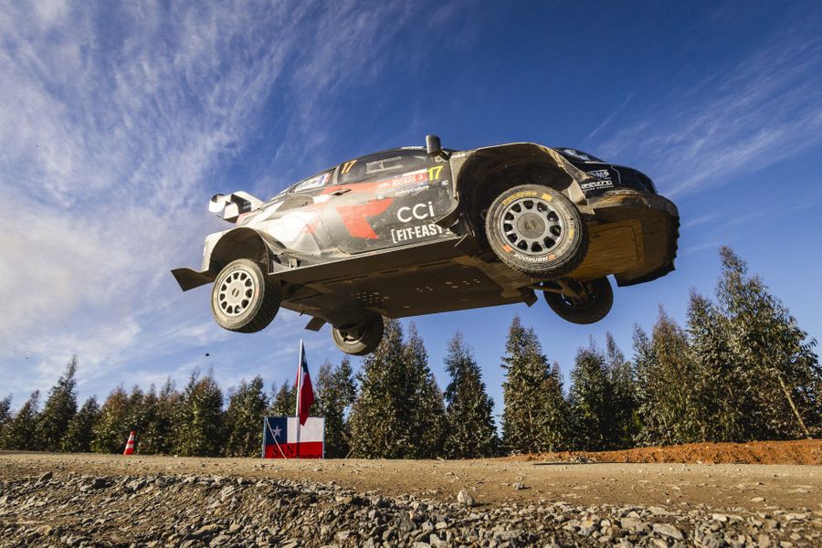 Ogier takes WRC championship lead with Rally Chile victory