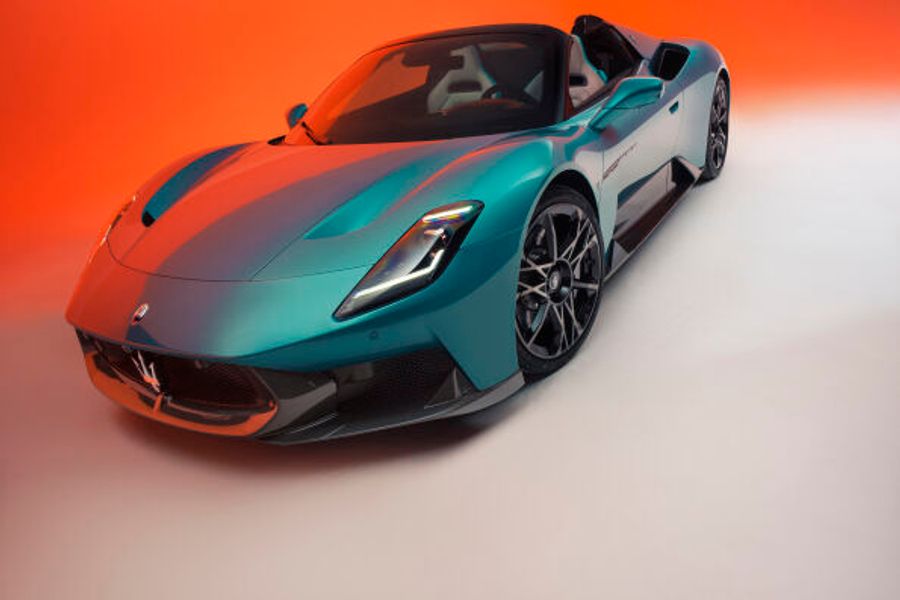 New Maserati MCPURA in the spotlight at the Turin Auto Show