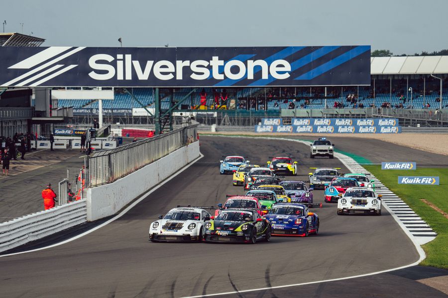 Silverstone weekend sends Porsche Carrera Cup battles down to the wire
