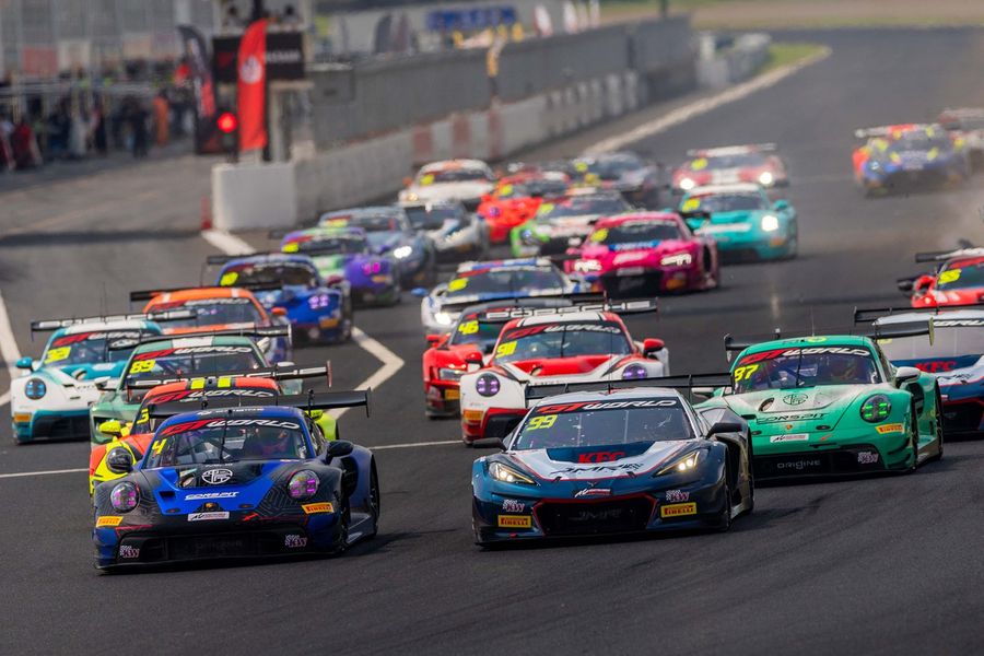 Street fighters!  Title contenders in Beijing for GT World Challenge Asia showdown