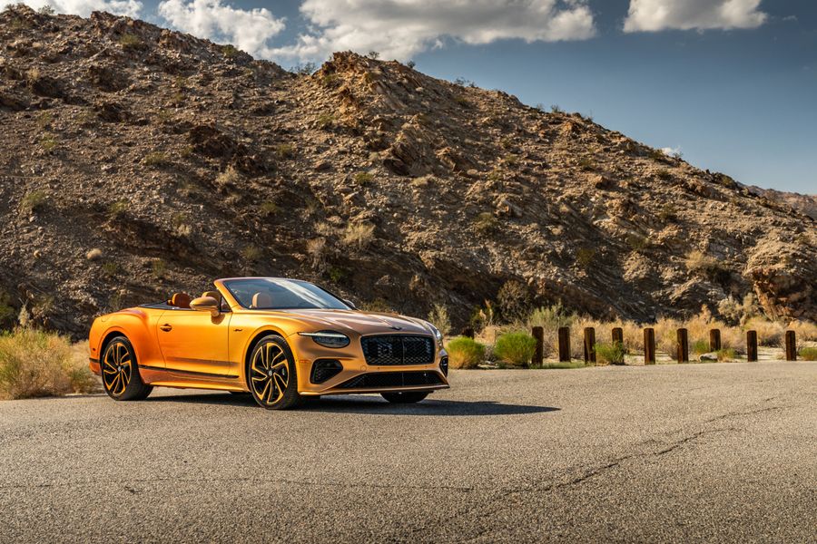 Ombré by Mulliner’ Collection delivered to Bentley Rancho Mirage